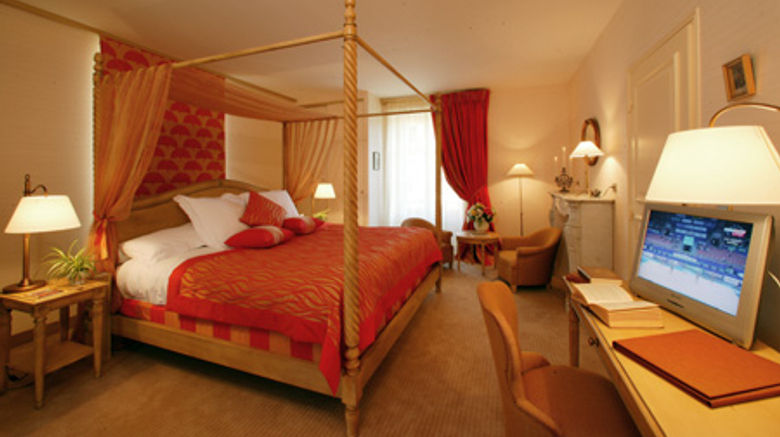 <b>Au Grand Hotel de Sarlat Suite</b>