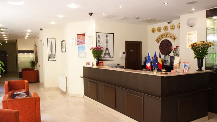 Hotel Trianon Lobby