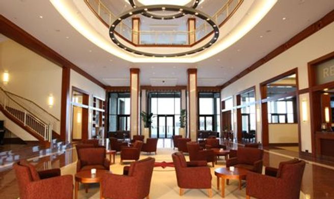 Atlantic Hotel Wilhelmshaven Lobby