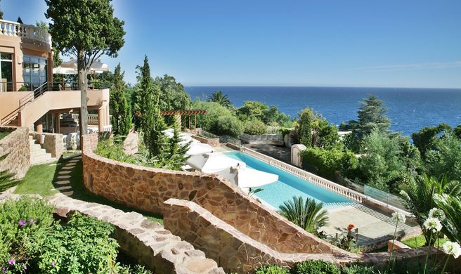 Tiara Yaktsa Cannes Exterior