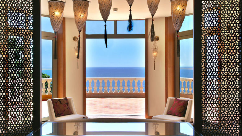 <b>Tiara Yaktsa Cannes Lobby</b>