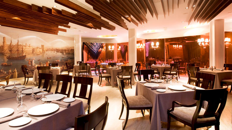 <b>UR Palacio Avenida Restaurant</b>