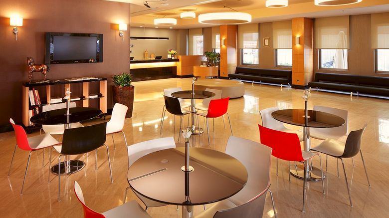 <b>Midtown Hotel Lobby</b>