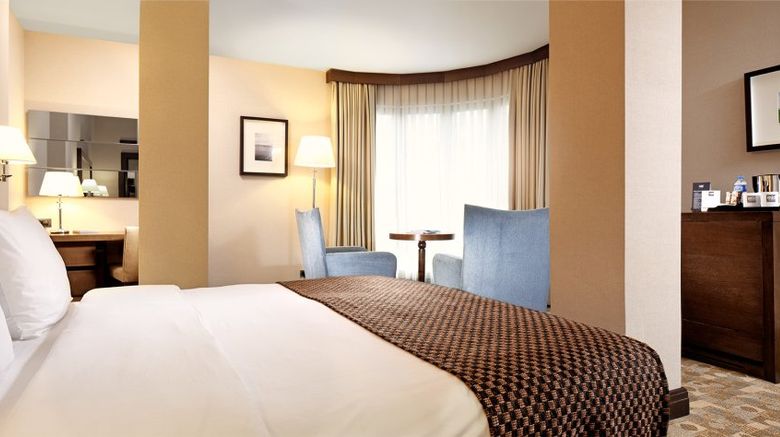 <b>Midtown Hotel Suite</b>