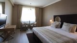 <b>WOW Airport Hotel & Convention Ctr Room</b>