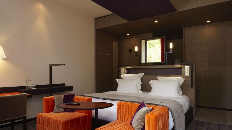 <b>Chateau de Mery Room</b>