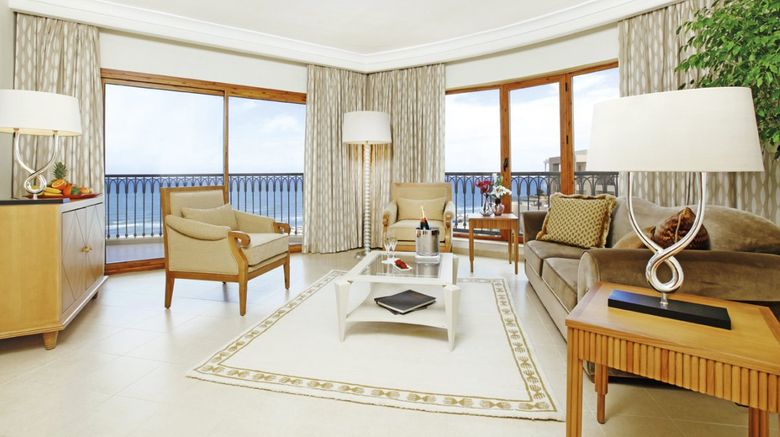 <b>Moevenpick Resort & Marine Spa Sousse Suite</b> <b>Moevenpick Resort & Marine Spa Sousse Suite</b>