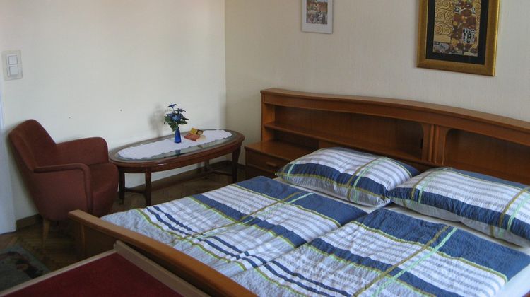 Hotel Rustler Room