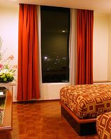 B&B Hotel Pau Lescar