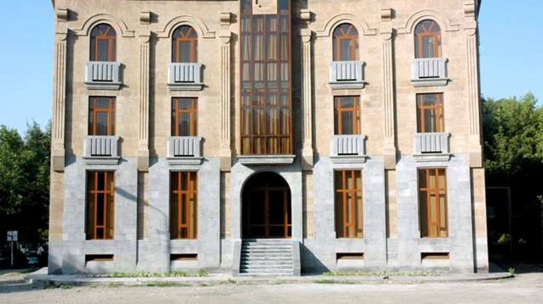 ARPA Hotel Exterior