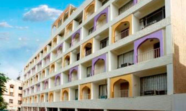 Hotel Mandakini Jaya International Exterior