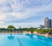 ParkRoyal Serviced Suites Singapore Pool