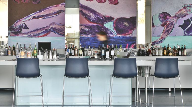 <b>The Oitavos Hotel Restaurant</b>
