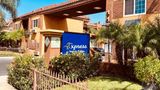 <b>Express Inn & Suites Ontario Exterior</b>