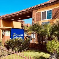 Express Inn & Suites Ontario