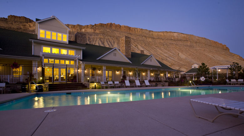 <b>Wine Country Inn Pool</b>