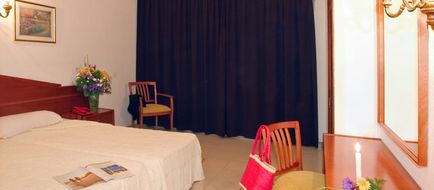 Villa Real Apartments Room