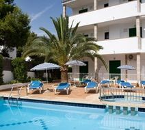 Ses Puntetes Hotel Pool