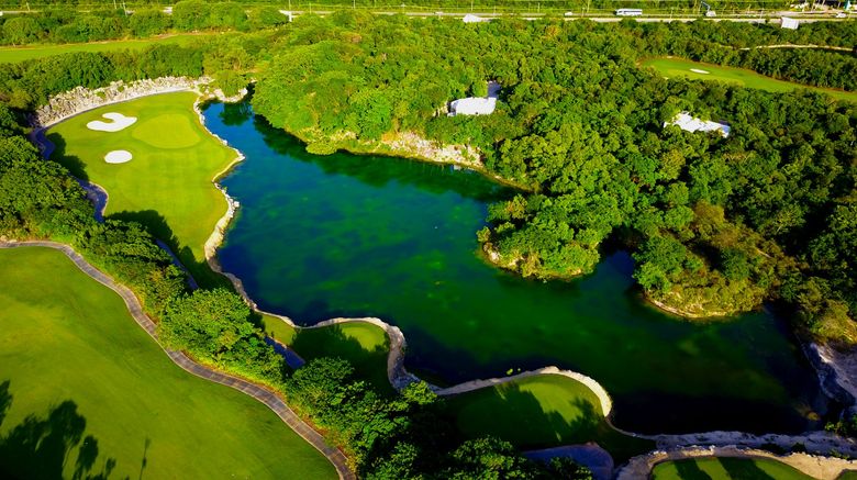 <b>Bahia Principe Luxury Sian Ka'an Golf</b> <b>Bahia Principe Luxury Sian Ka'an Golf</b>