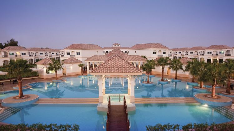Moevenpick Beach Resort Al Khobar Pool