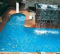 Hotel Carol Pool