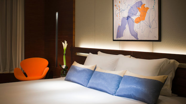<b>Nina Hotel Island South Room</b>