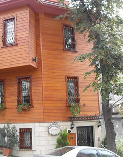 Tashkonak Hotel