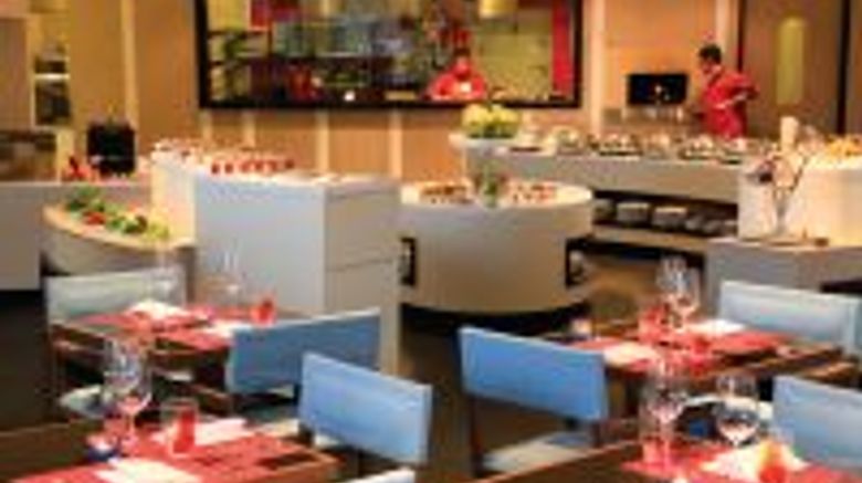 <b>Angsana Villas Resort Phuket Restaurant</b>