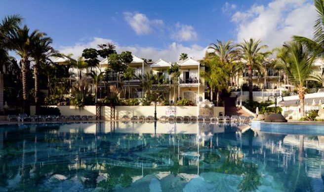 Gran Oasis Resort Exterior