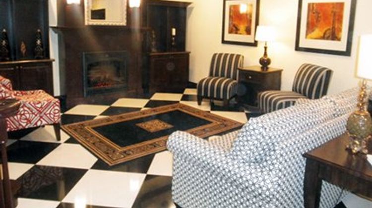 Evangeline Downs Hotel Lobby