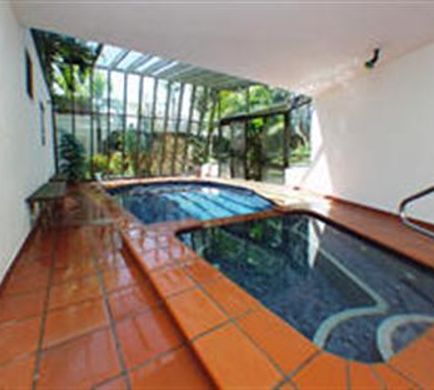 Ocean Royale Holiday Apartments Pool