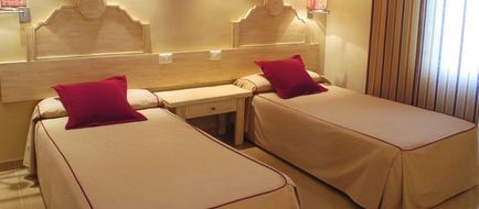 Cordial Biarritz Bungalows Room