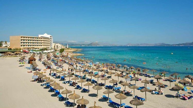 Caprice Concord Hotel & Spa Beach