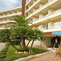Caprice Concord Hotel & Spa