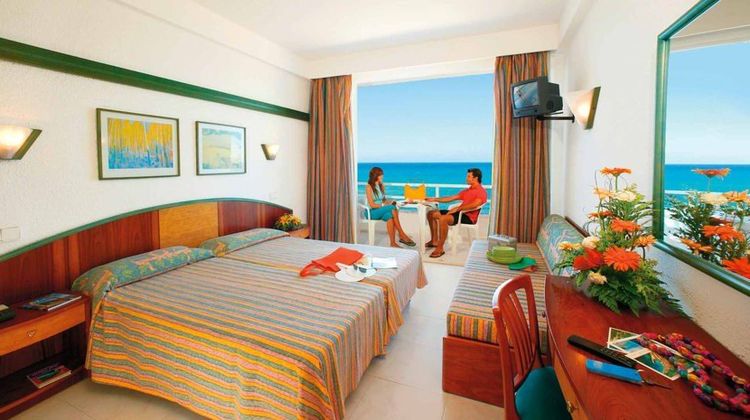 Caprice Concord Hotel & Spa Room