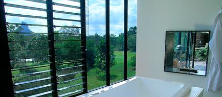 Glass On Glasshouse Spa
