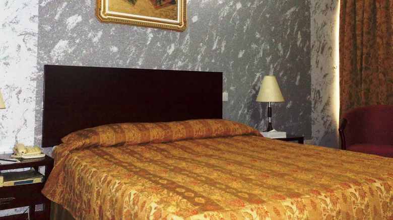 <b>Versailles Hotel Dubai Room</b>