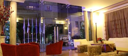 Golden Tulip Midtown Hotel and Suites Lobby