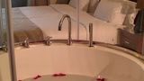 Golden Tulip Midtown Hotel and Suites Suite