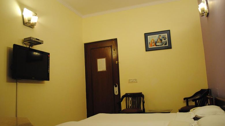 <b>The Beaufort Inn Room</b>