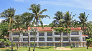 Fairways & Bluewater Resort
