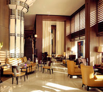 45 Park Lane Lobby
