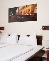 DaunTown Rooms
