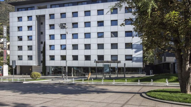 Mola Park Atiram Exterior