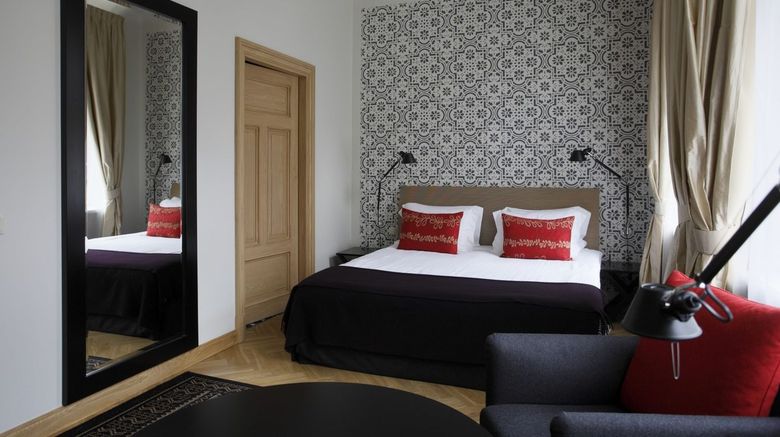 <b>Neiburgs Hotel Room</b>