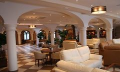 Insignia Hotel Dosa