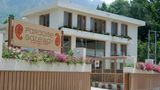 Paradise Gateway Hotel Exterior