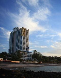 Solarium Coronado Beach