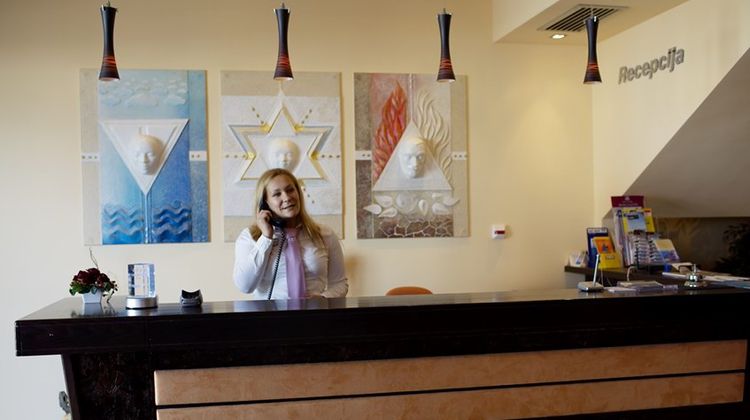 Hotel As Lobby