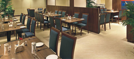 Cocoon Service Hotel Restaurant